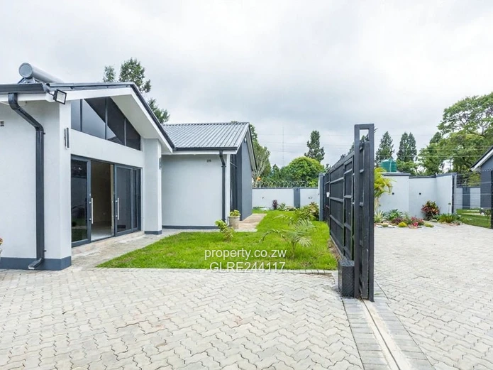 Gated Modern 3-Bed Townhouse Complex in Mabelreign — Borehole