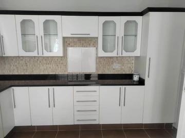 3 Bedroom Garden Flat