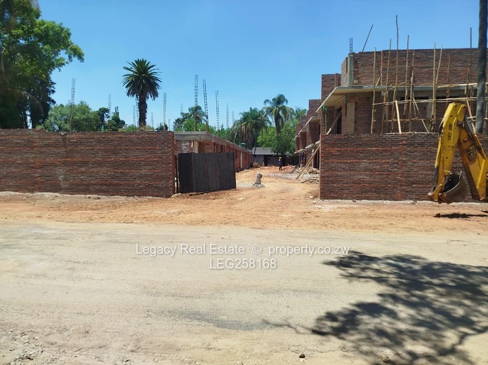 Under-Construction 1-Bed En-Suite Flats in Avondale — Secure, Gym