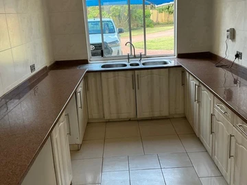 7 Bedroom House