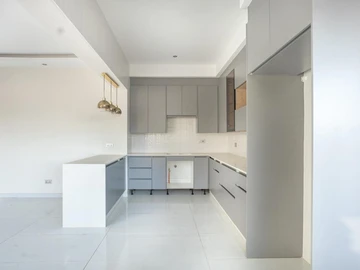 3 Bedroom Garden Flat