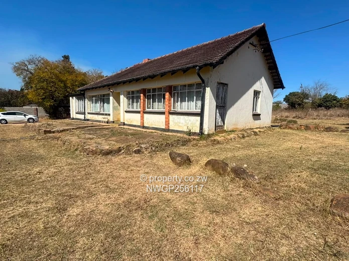 Spacious 4,823m² Stand with 3-Bed Cottage in Waterford