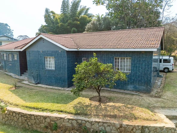5 Bedroom House