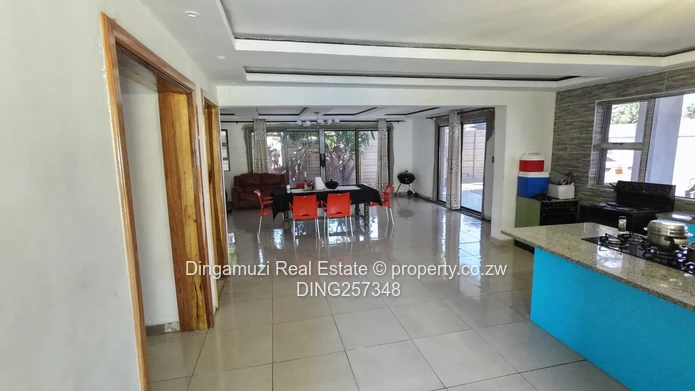 Spacious 5-Bed Townhouse Complex in Highlands - Borehole