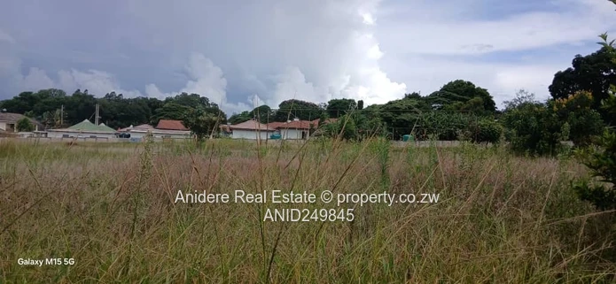 2000m² Stand Quinnington | Harare North, Gravel Road.Subdivision permit, Red soils,  Parent deed. 
