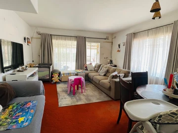 2 Bedroom Garden Flat