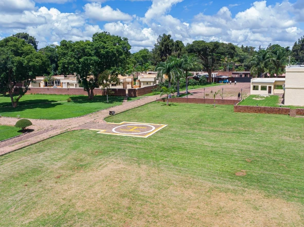 3 Unit Townhouse Complex