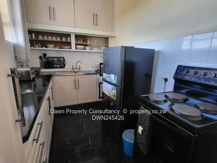 2 bed flat for sale in the Avenues (Sole Mandate)