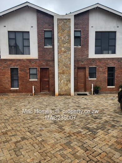 Helensvale clusters for sale 