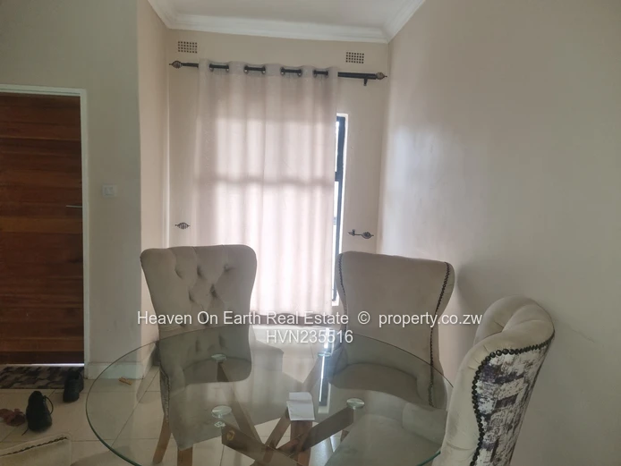 Modern Cluster House