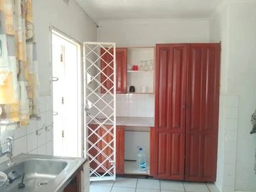 3 Bedroom Garden Flat