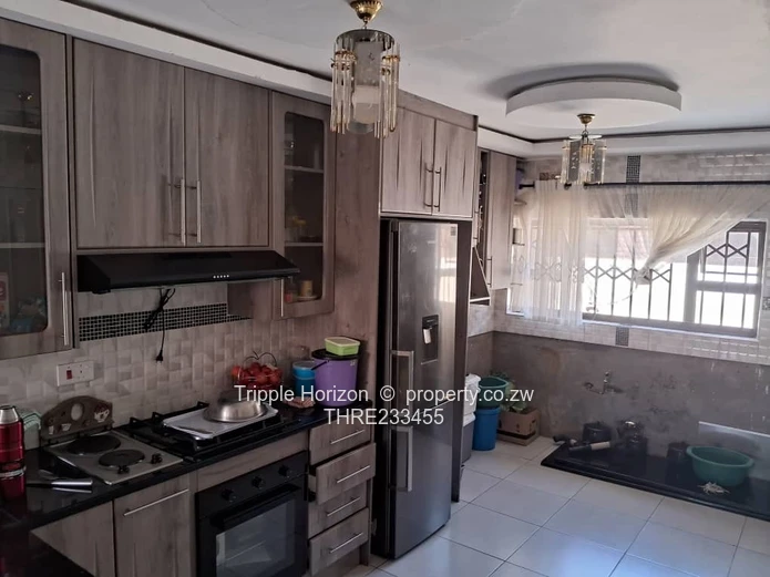 Mabvazuva house for sale