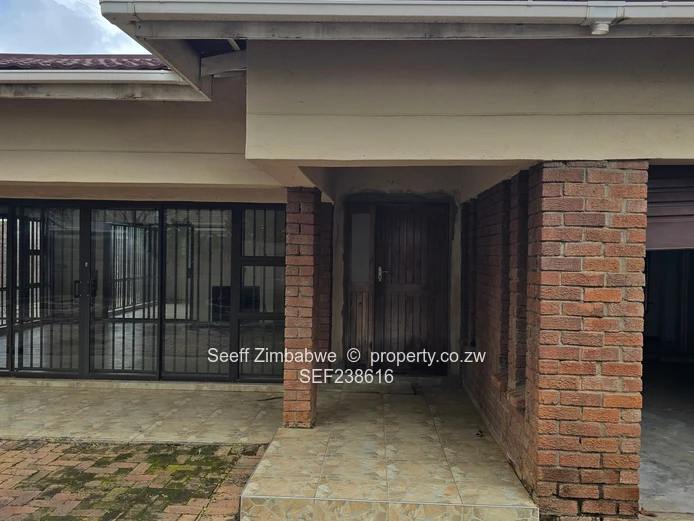 House for sale in Fairview