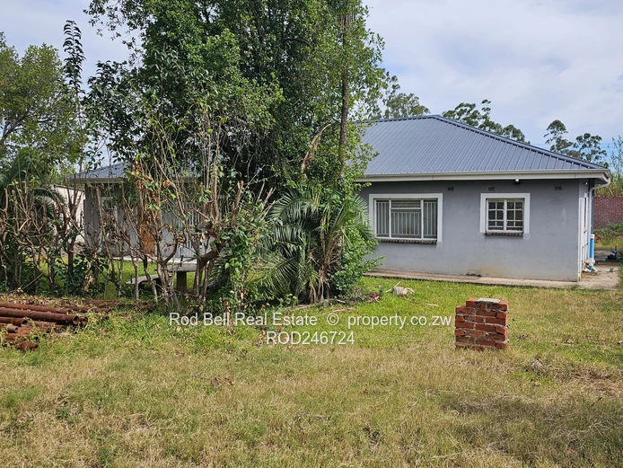 This property is suitable for a development/offices/residential
