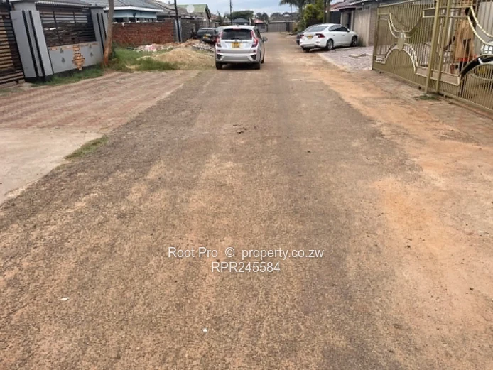 Aspindale Park House To Rent  (Sole Mandate)