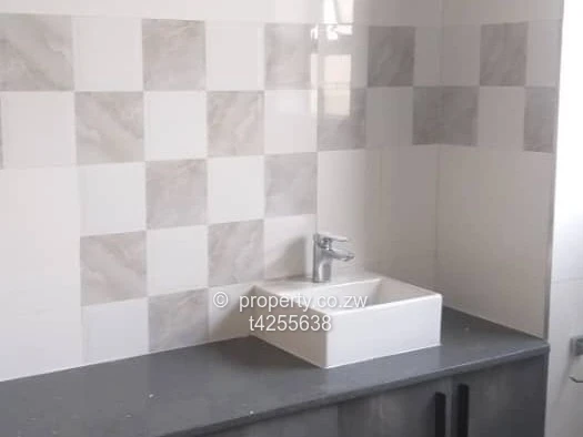Monavale 3 bedroomed duplex apartment to rent 