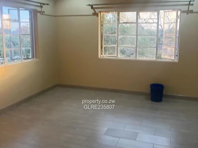 Live a Stone’s Throw from CBD! Spacious 3-Bed Cluster in Belvedere