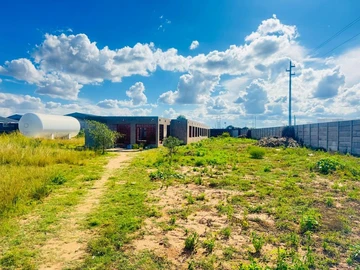 Commercial & Industrial Land