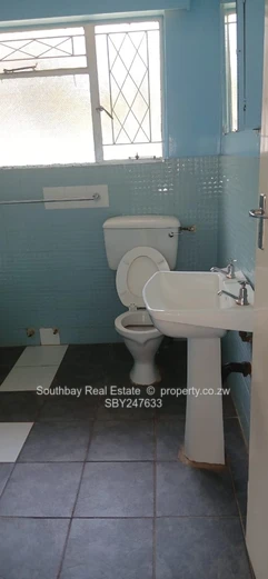 Greystone Park House to let (Sole Mandate)