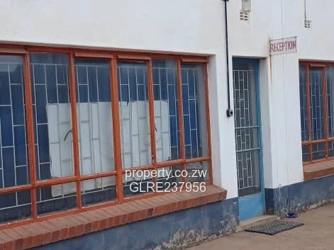 Warehouse for Sale in Houghton Park! 