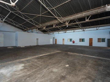 Warehouse & Factory
