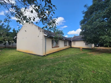 Borrowdale West Property For Sale 