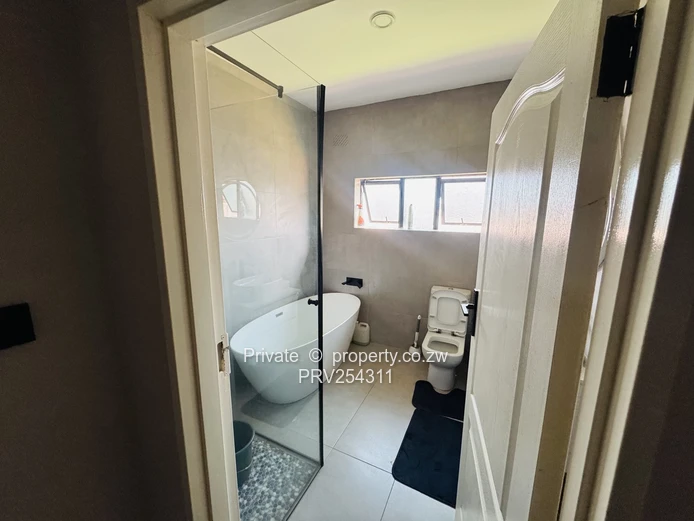 To Let – Gletwyn, Shawasha Hills