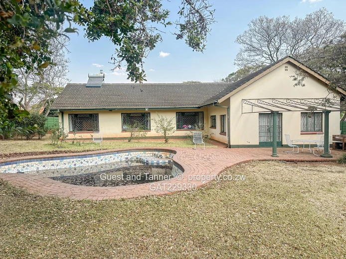 4 Bedroomed house For Sale In Highlands 