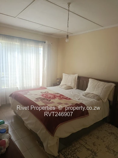 Glen Lorne Property For Sale Access To Enterprise Road