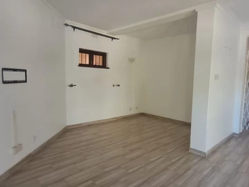3 Bedroom Flat & Apartment