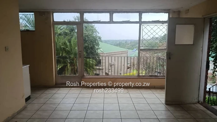 Bachelor`s Flat 2 Stunning Views in Greystone Park