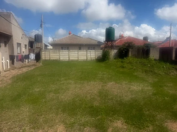 Stands & Residential Land