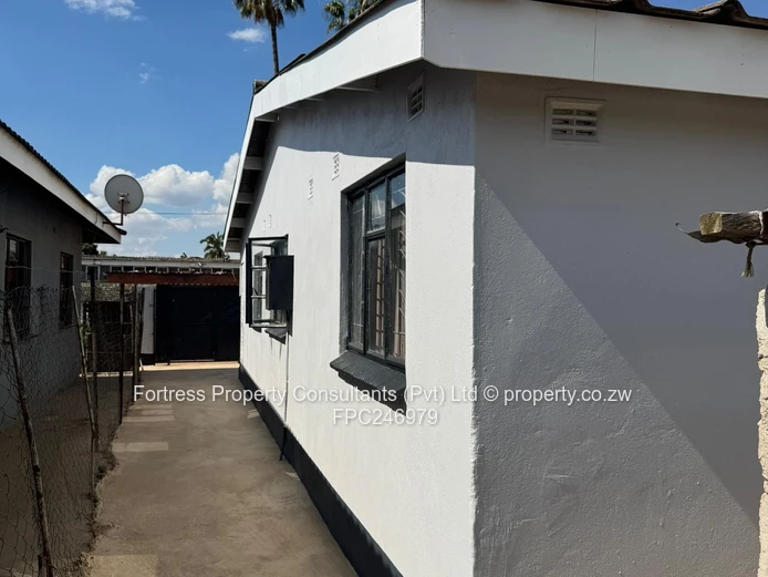  3-Bed Walled & Gated House in Mabvuku — Tiled