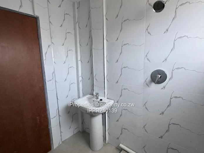 Modern 2-Bedroom Cottage 