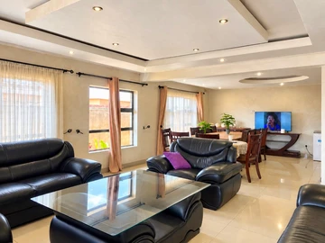4 Bedroom House