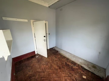 Shop & Retail Property