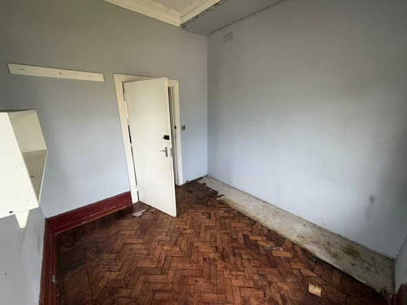 Shop & Retail Property