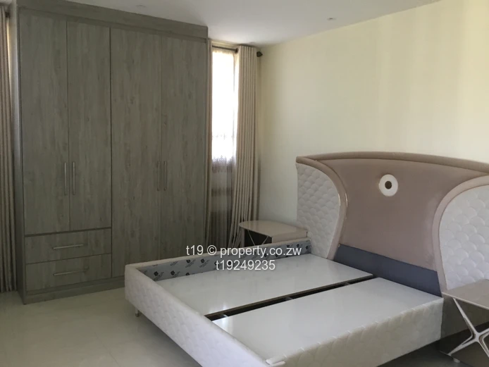 Stunning ultramodern 5bed townhouses