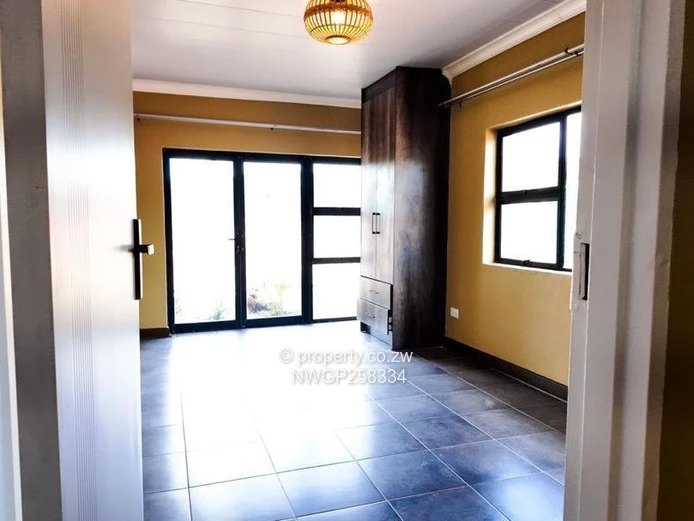 Burnside | Your Perfect Lock-Up-And-Go Lifestyle Awaits!