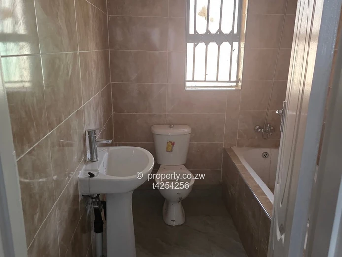 Malborough cluster house to rent 