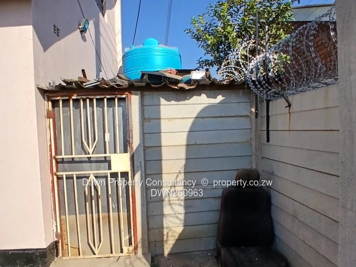 Fully Furnished 3-Bed with Vaulted Ceiling - Budiriro (Sole Mandate)