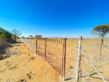 Farm & Agricultural Land