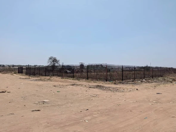 Commercial & Industrial Land