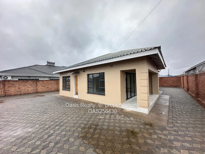 Neat Home To Let  In A Secure Community  (Sole Mandate)