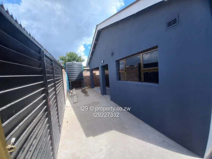 Budiriro 4 Cabs house for sale