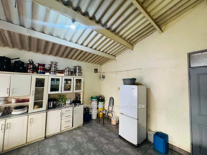 Newly Renovated 4-Bedroom Home in Highfield (Sole Mandate)