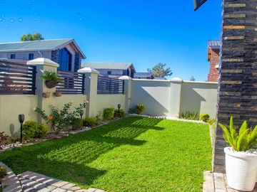 4 Bedroom Townhouse Complex