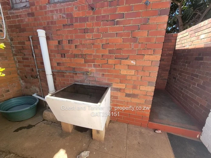 Charming 3-Bedroom House with Servants Quarters for sale in Paddonhurst near Bulawayo 