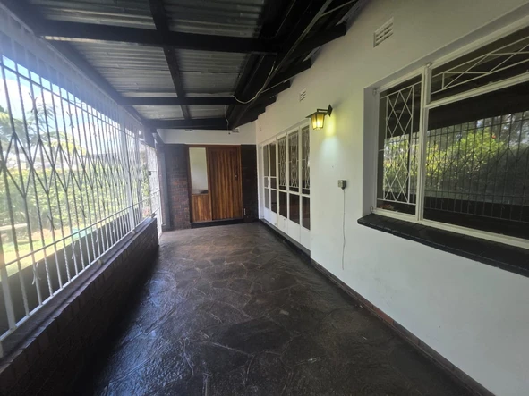 2 Bedroom Garden Flat