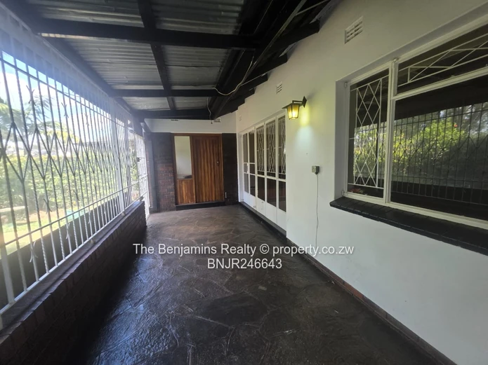 Garden Flat In Avondale